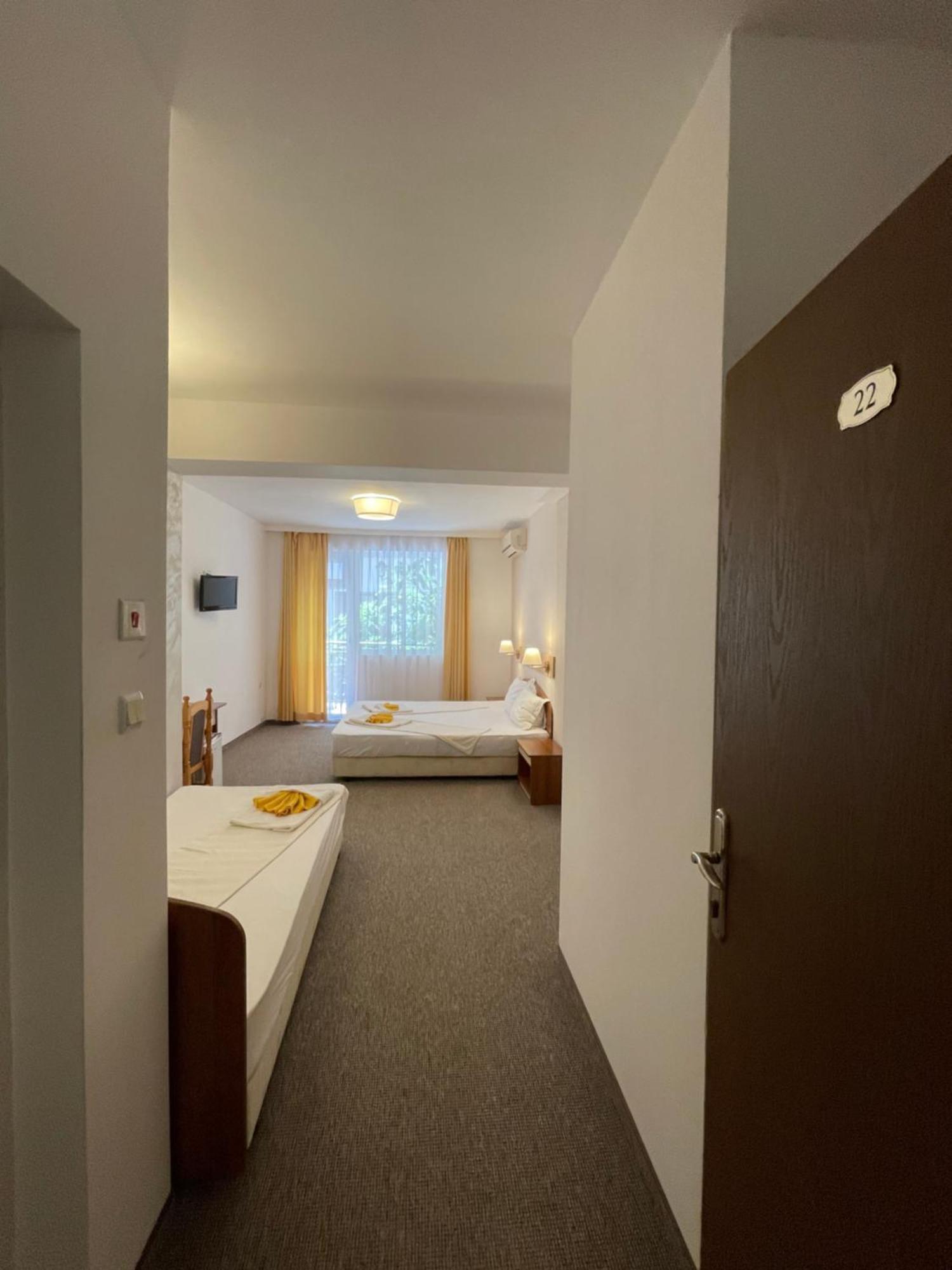 Alatoni Beach Hotel Sozopol Bagian luar foto