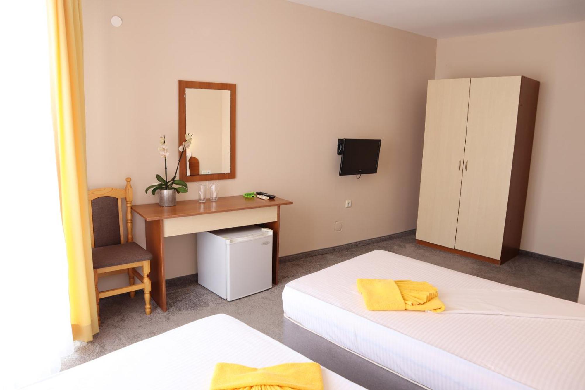 Alatoni Beach Hotel Sozopol Bagian luar foto