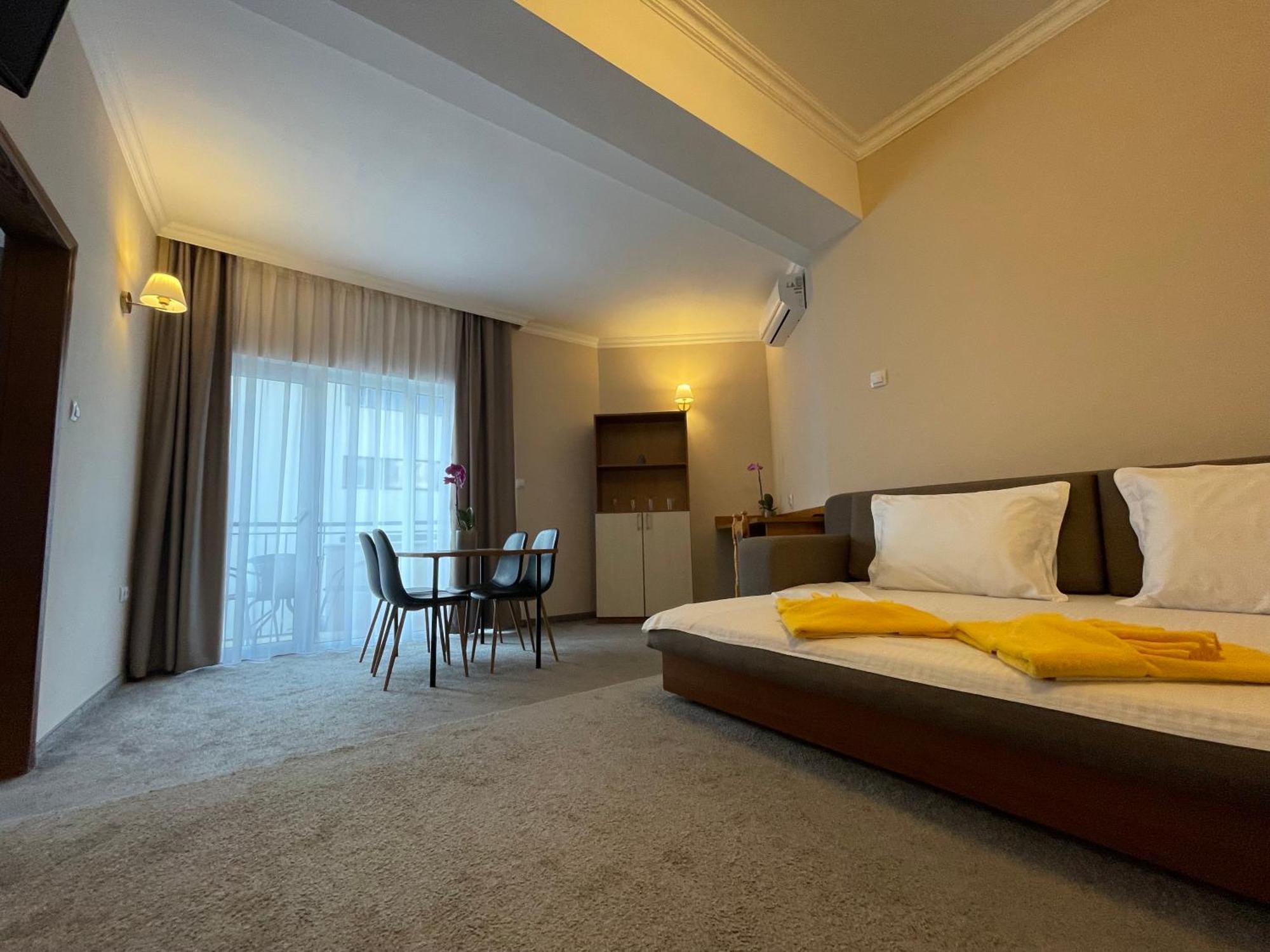 Alatoni Beach Hotel Sozopol Bagian luar foto